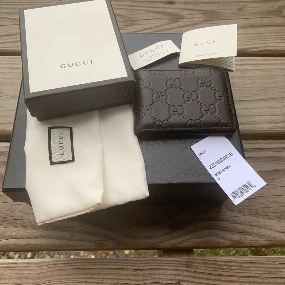 SOLD IRL Authentic Gucci wallet